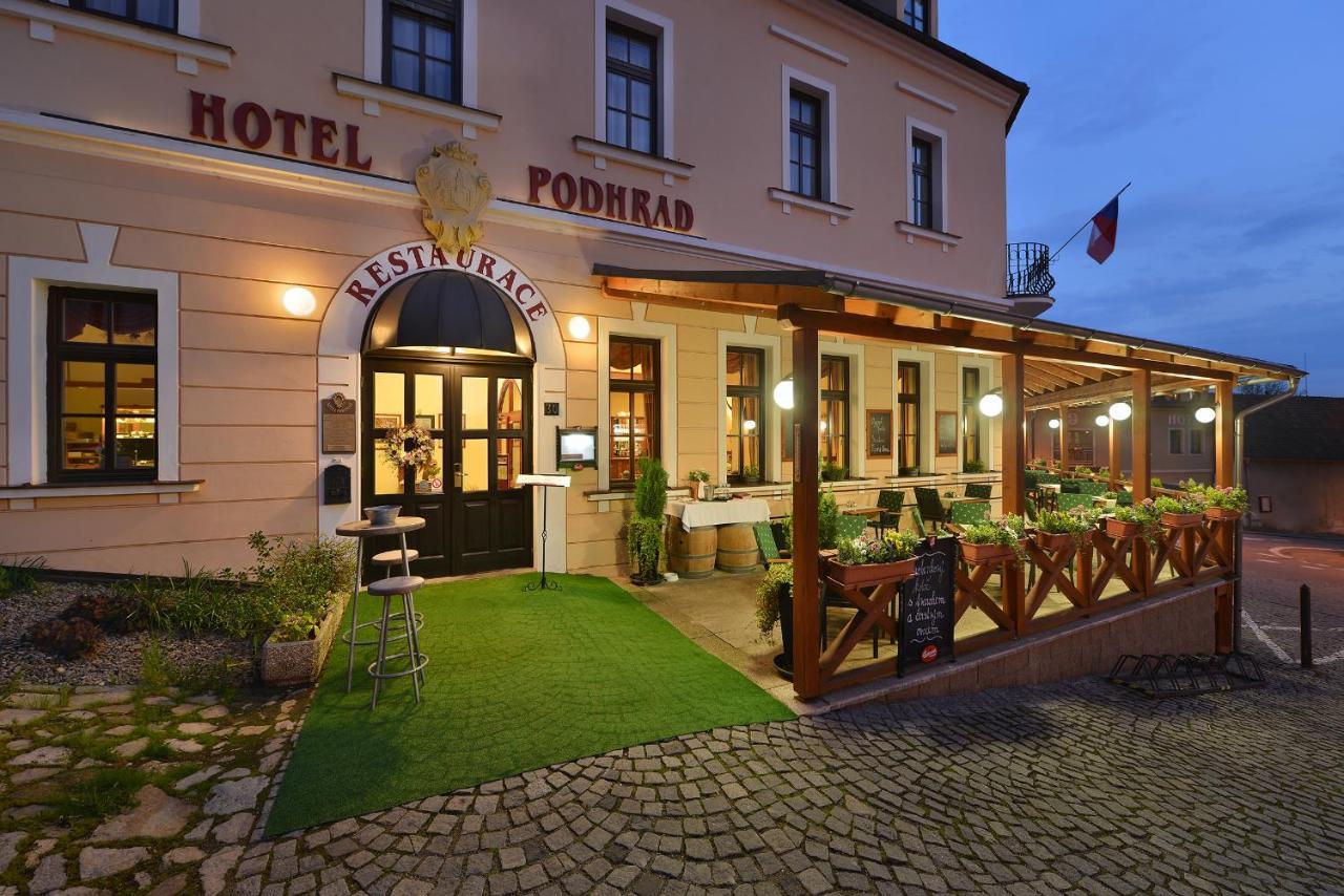 Hotel Podhrad Hluboka nad Vltavou Exterior photo